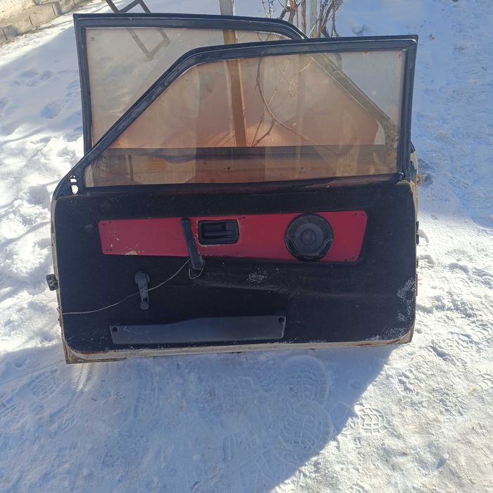 Розбираю ваз 2109