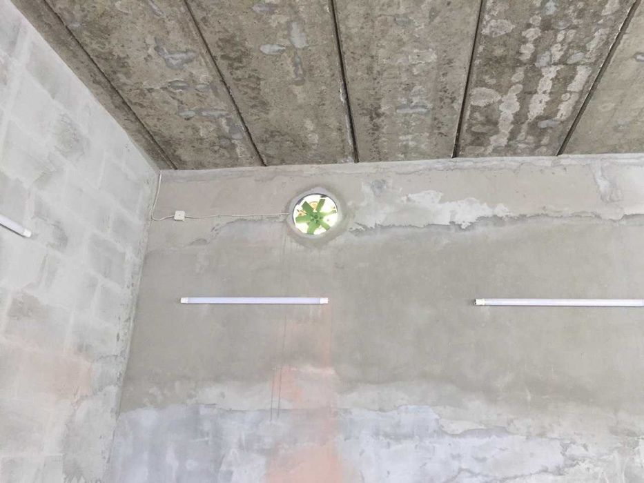 Сдам гаражный бокс в центре