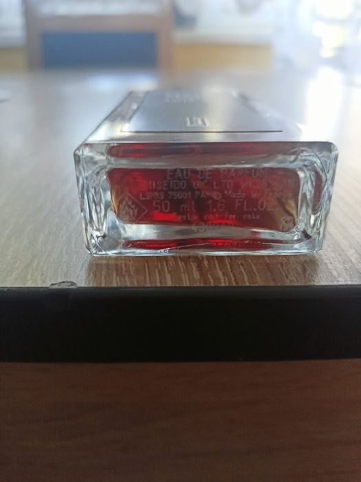 Perfum serge lutens santal majuscule