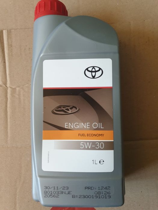 Оригинальное 5w30 моторное масло Toyota  ENGINE OIL Fuel Economy