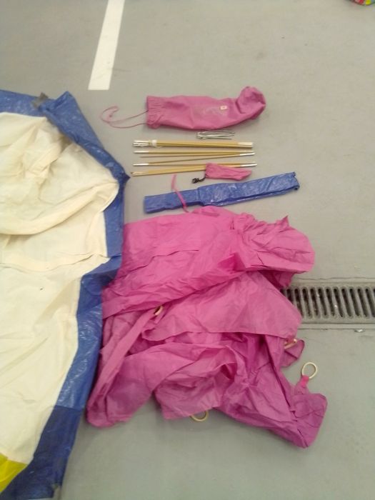 Tenda grande de campismo só por 25€ bom estado