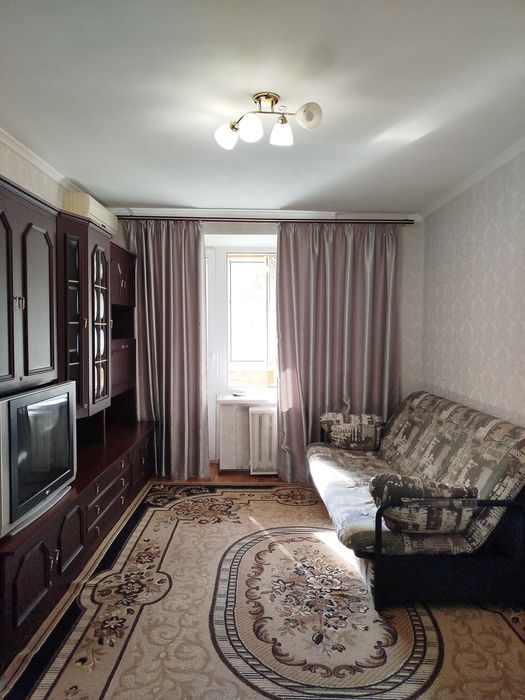 Сдам в аренду 3-к квартиру, район поликлиники на Клушина