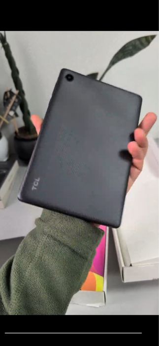 Планшет  tcl tab 8