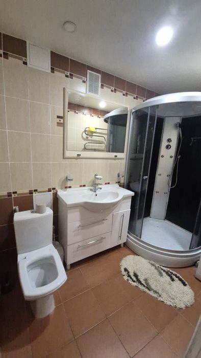 Здам 3-х кімнатну квартиру, в р-ні Центру, з автономним опаленням