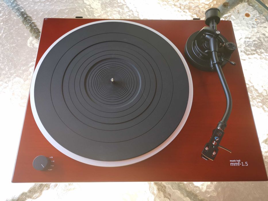 Gramofon Music Hall MMF-1.5 plus wkładka