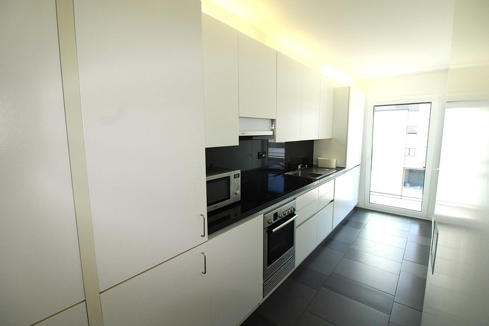 Arrendamento de apartamento T1 na Rua do Volga, 1