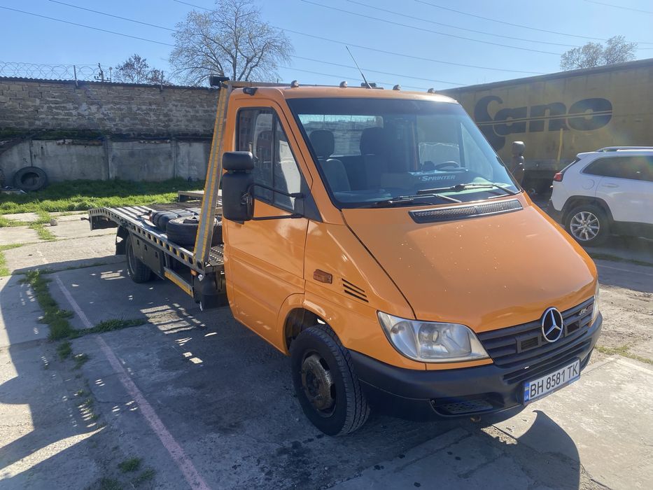 Продам эвакуатор Sprinter 416
