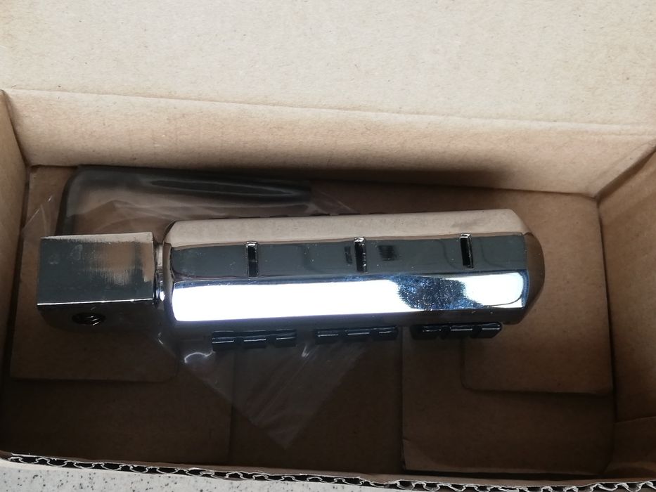 Podnóżek pasażera Honda Shadow Vt 125