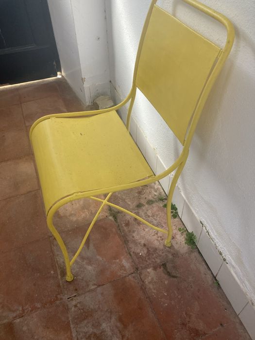 Cadeira Vintage em Ferro