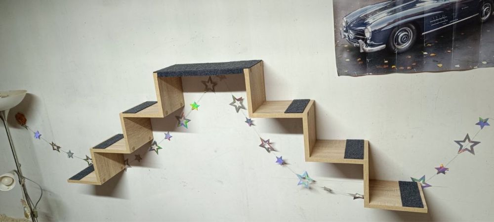 Навесная полка 300 грн