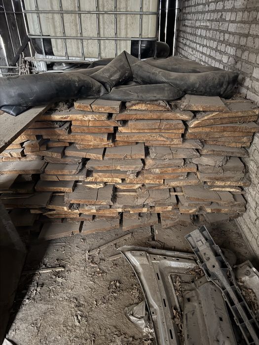 Deski dębowe tarcica bale