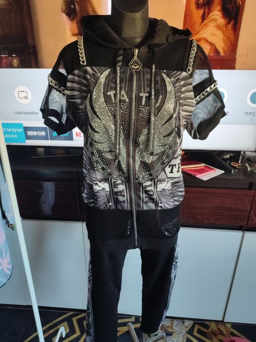 Dres  letni Tatu