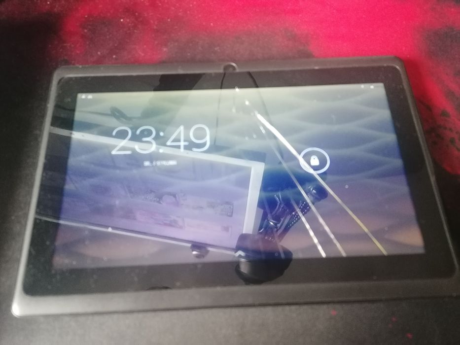 Tablet Manta MID713QC