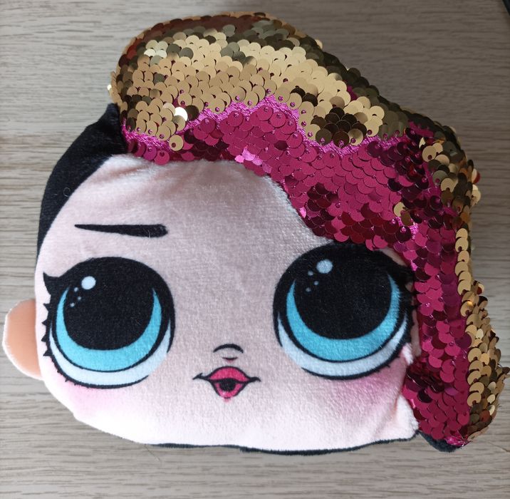 Boneca de peluche LOL