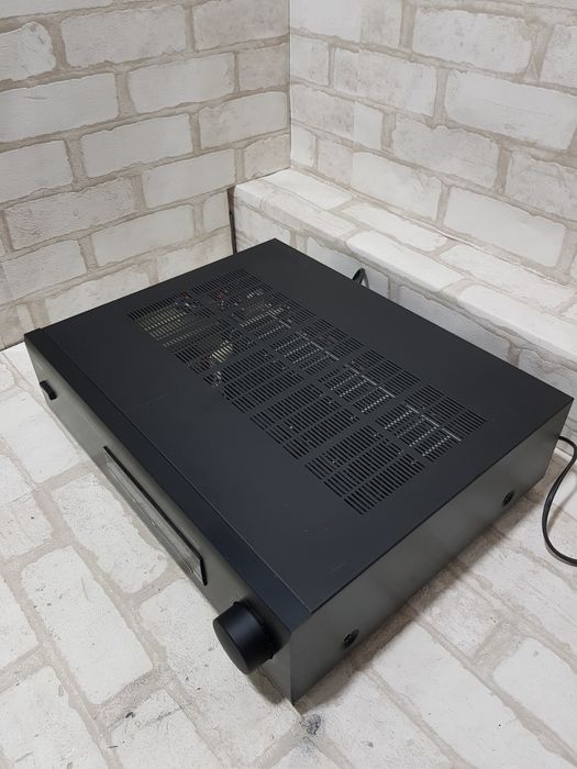 Стерео підсилювач/усилитель YAMAHA DSP-E1000, б/у з Німеччини +1 ц