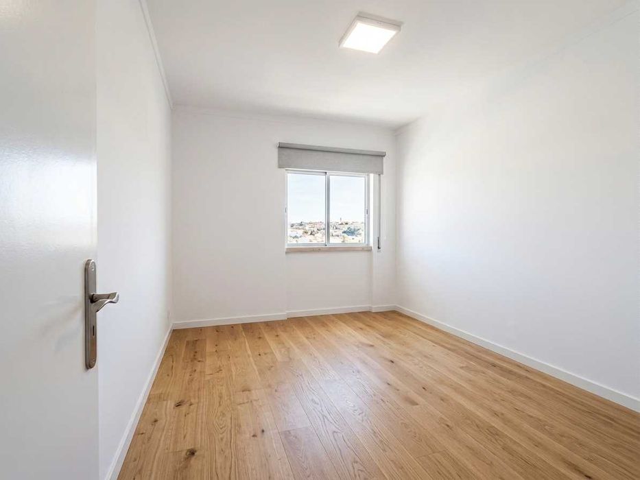Apartamento T2 na Sobreda – Perto do Fórum Almada e Lisboa