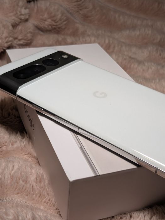 Google Pixel 7 Pro 12/128GB Snow | Ідеальний стан | 143 цикли