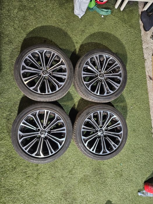 Koła 17" 5x114,3  Toyota Corolla E21