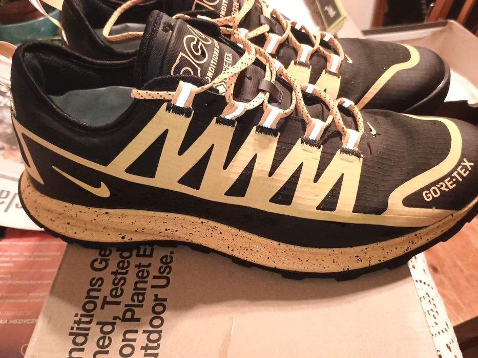Sprzedam buty Nike  roz.49.5