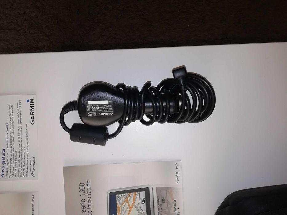 GPS Garmin nuvi serie 1300 para veículos ligeiros