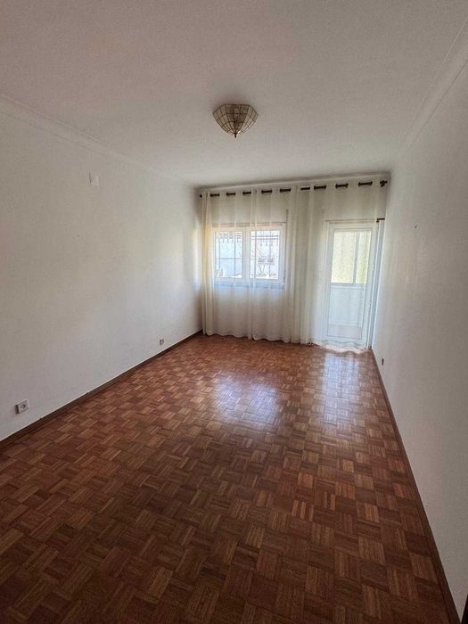 Apartamento T3 || Centro de Leiria