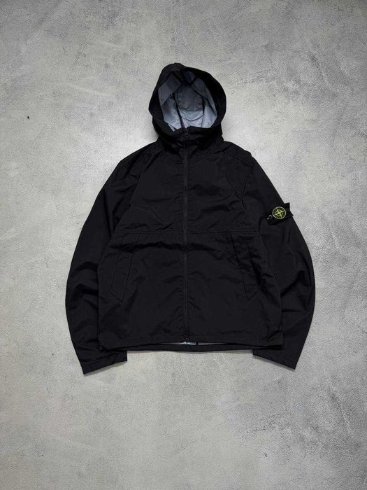 Вітровка Stone Island