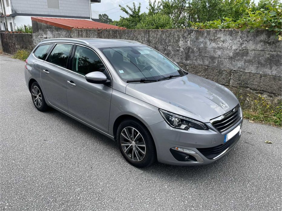 Peugeot 308 SW 1.2i - Distribuição trocada! - Impecável