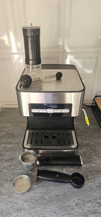 Cecotec Cafeteira expressa Power Espresso 20 Matic.