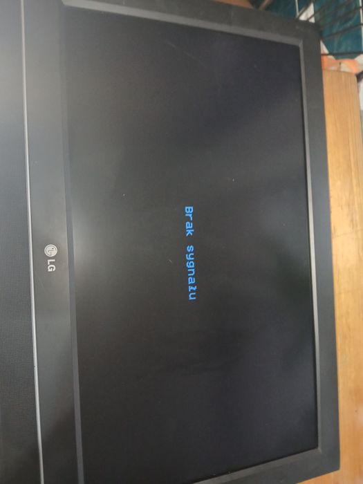 Telewizor lg 32 cale idealny do monitoringu