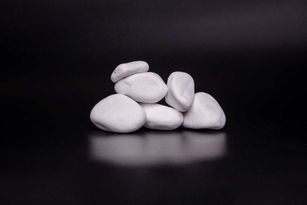 Kamień ogrodowy Thassos otoczak biały 1-3cm 2-4cm 3-6cm 4-8cm 8-13cm,