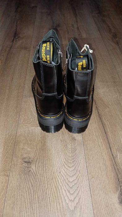 Glany Dr. Martens Jadon Max roz 38