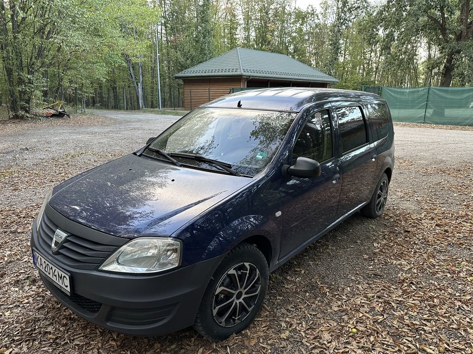 Продам Dacia Logan mcv 2009
