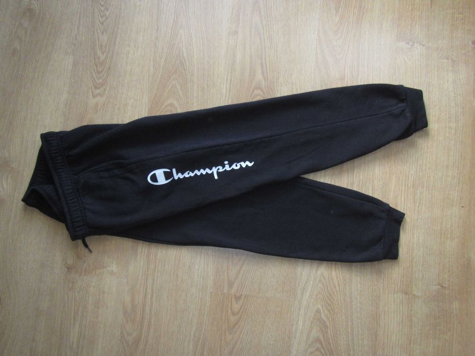 Champion spodnie dresowe rozm.152