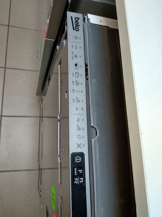 OUTLET Janki ul Wspólna 6 Zmywarka BEKO DIS28122