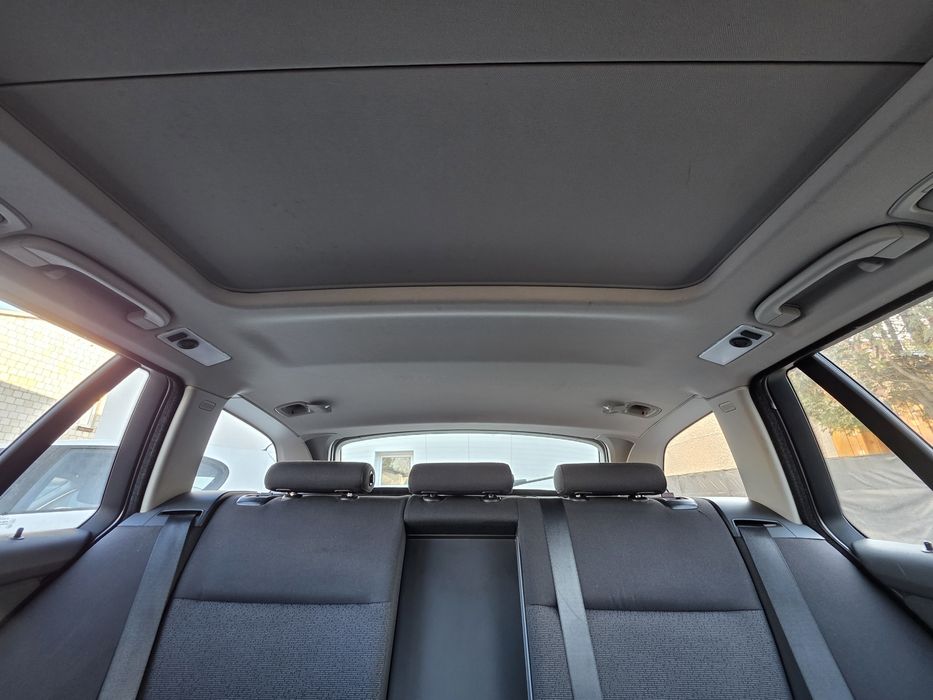 BMW E91 Podsufitka Panorama