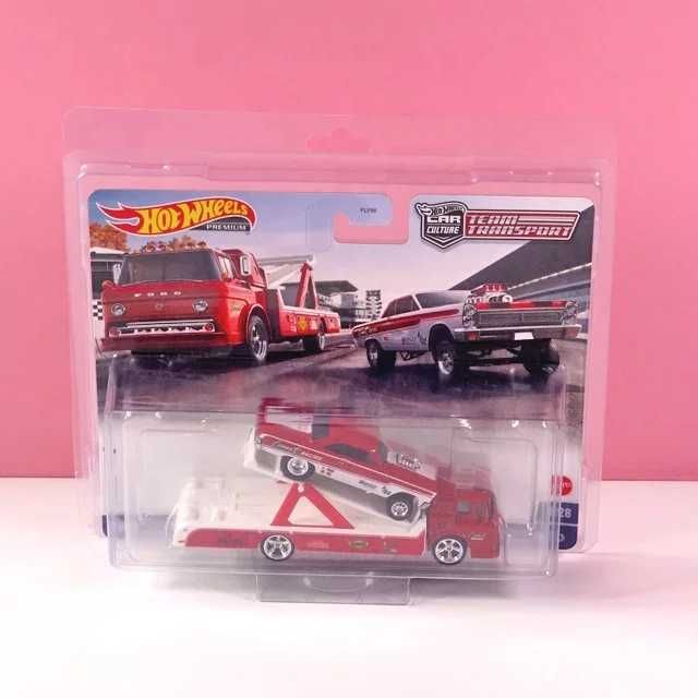 Protektor Hot Wheels Team Transport / Track Fleet