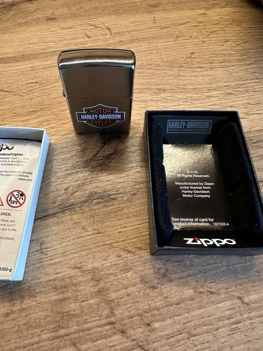 Zapalniczka Zippo Brushed Chrome Harley Davidson
