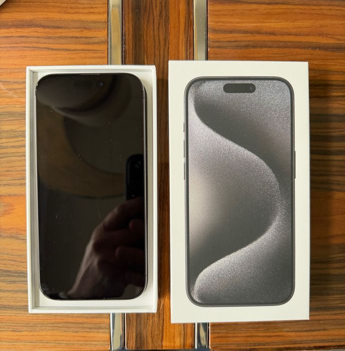 iPhone 15 Pro de 256 GB - Desbloqueado