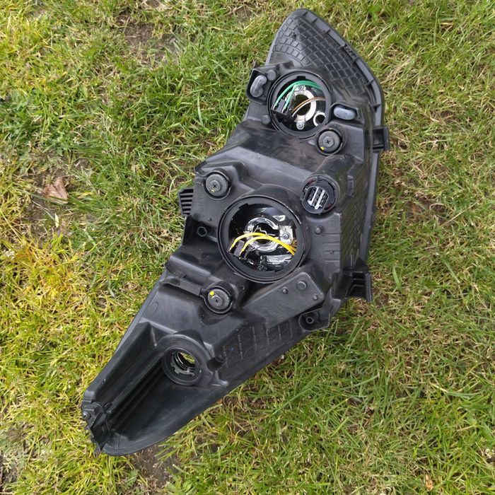 reflektor lampa  lewa hyundai i20 lift 92101-4P500