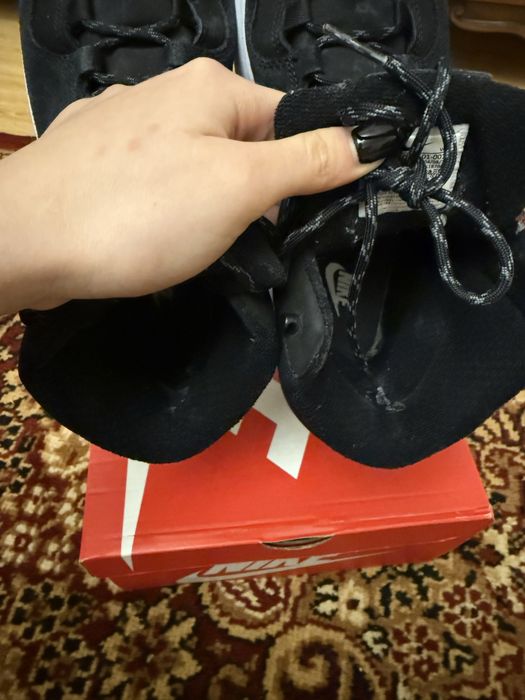 Кросівки жіночі Nike City Classic Black