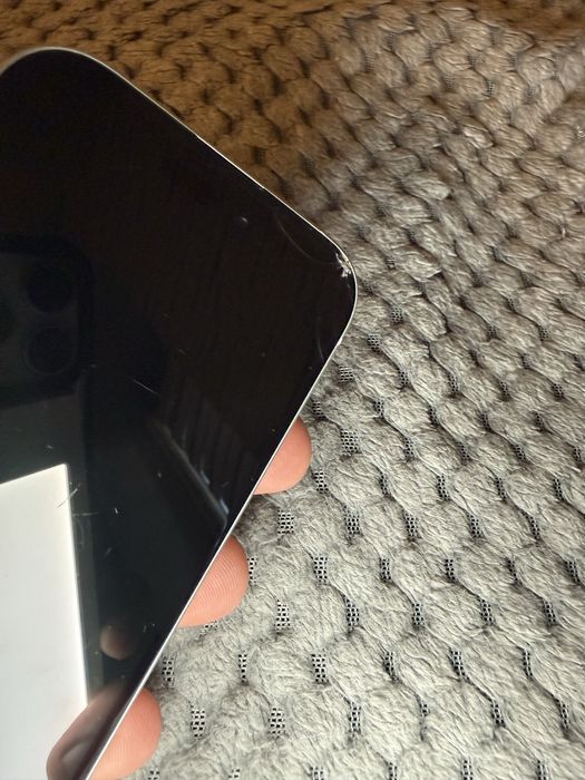 Iphone 15 zielony 86% kondycji