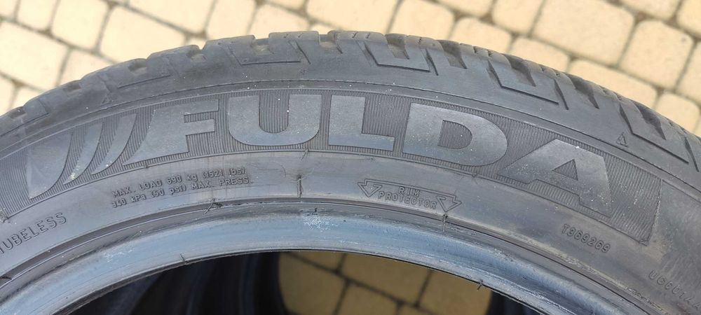 Komplet opon zimowych Fulda 215/50/17