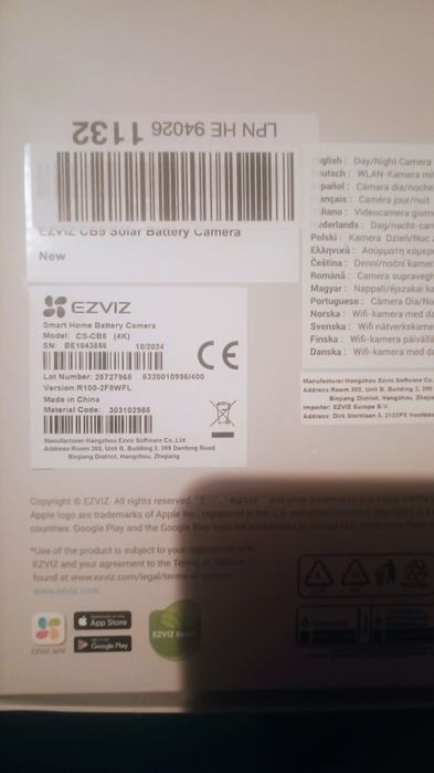 EZVIZ CB5 4K z wbudowanym panelem solarnym