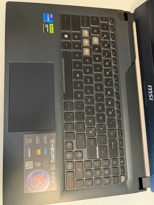 MSI CYBORG 15 A12VF i7-12650H RTX 4060