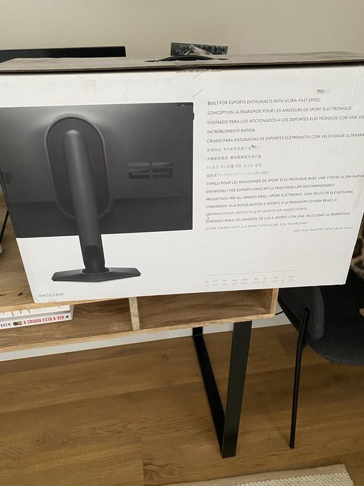 Monitor Alienware AW2523HF