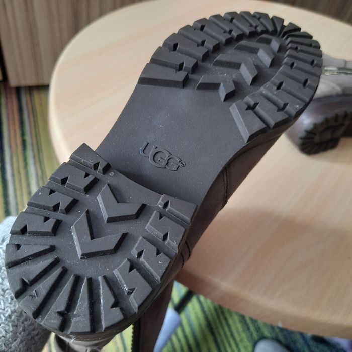 Женские UGG NILS 37p.