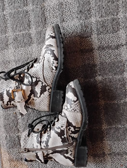 Botki dla dziewczynki