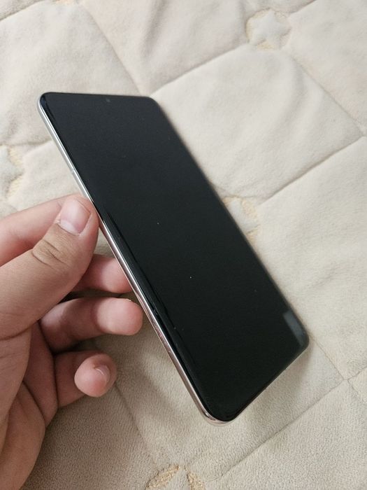 Продаю телефон huawei p60 pro 8/256 gb