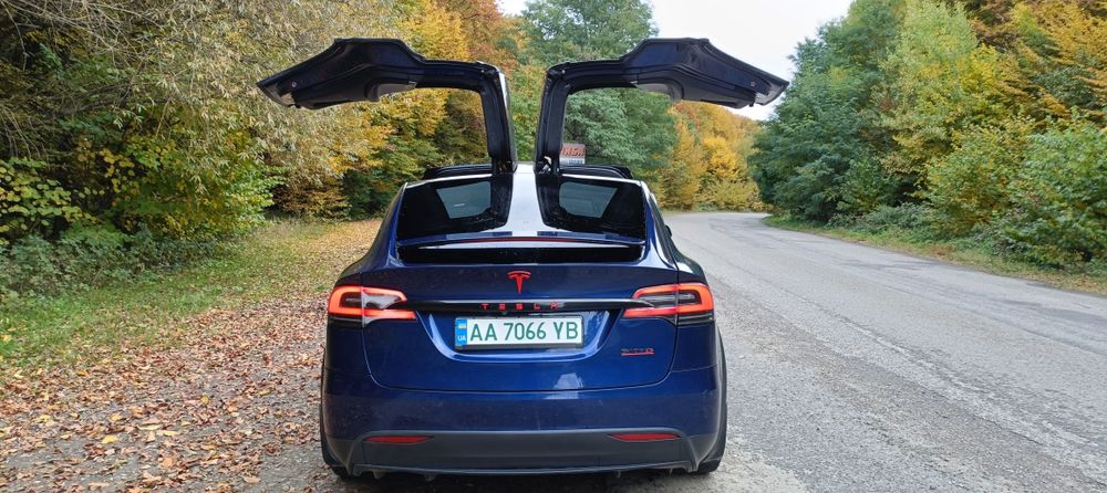 Tesla X Performance Ludicrous 100