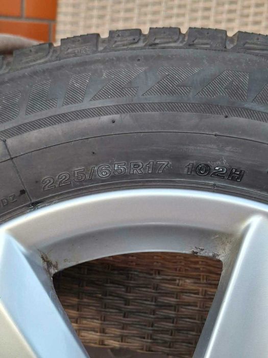 Komplet kół zimowych 17" Lexus | Opony Bridgestone Blizzak 225/65R17 | 5x114.3